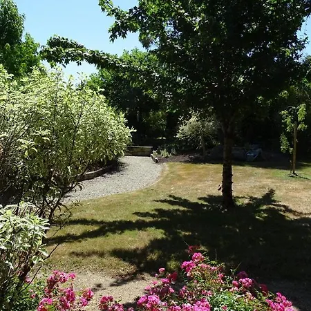 Les Mandalas Chambres D'hotes Bed & Breakfast 3*