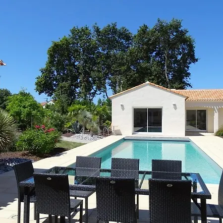 Les Mandalas Chambres D'hotes Bed & Breakfast Pornic