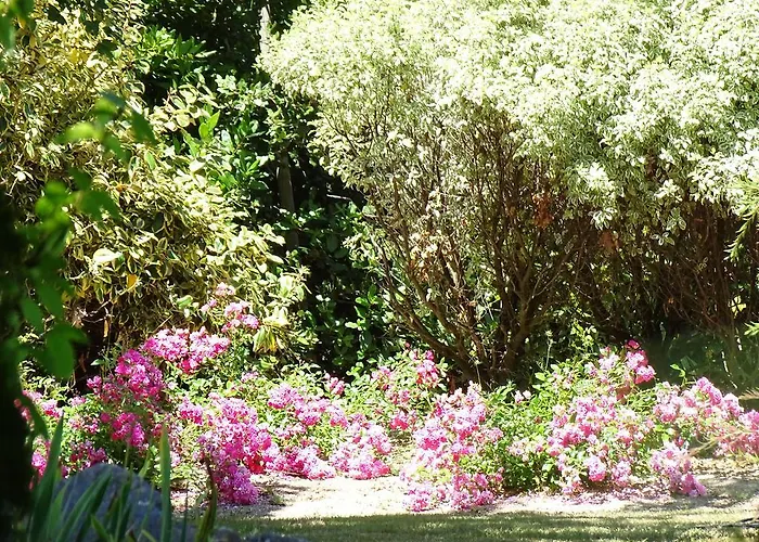 Les Mandalas Chambres D'hotes 3* Порник